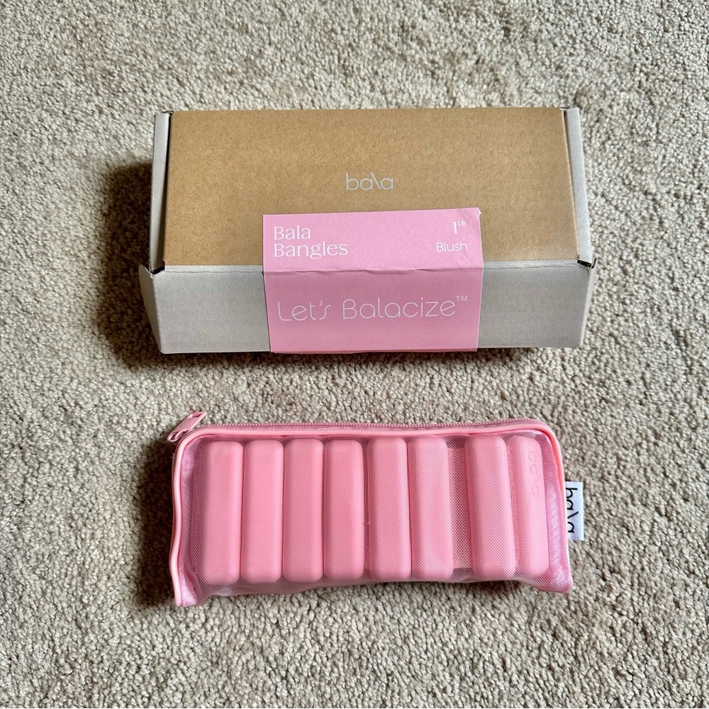 Bala Bangles in Blush Pink (1 pound weights, 2 pieces)
